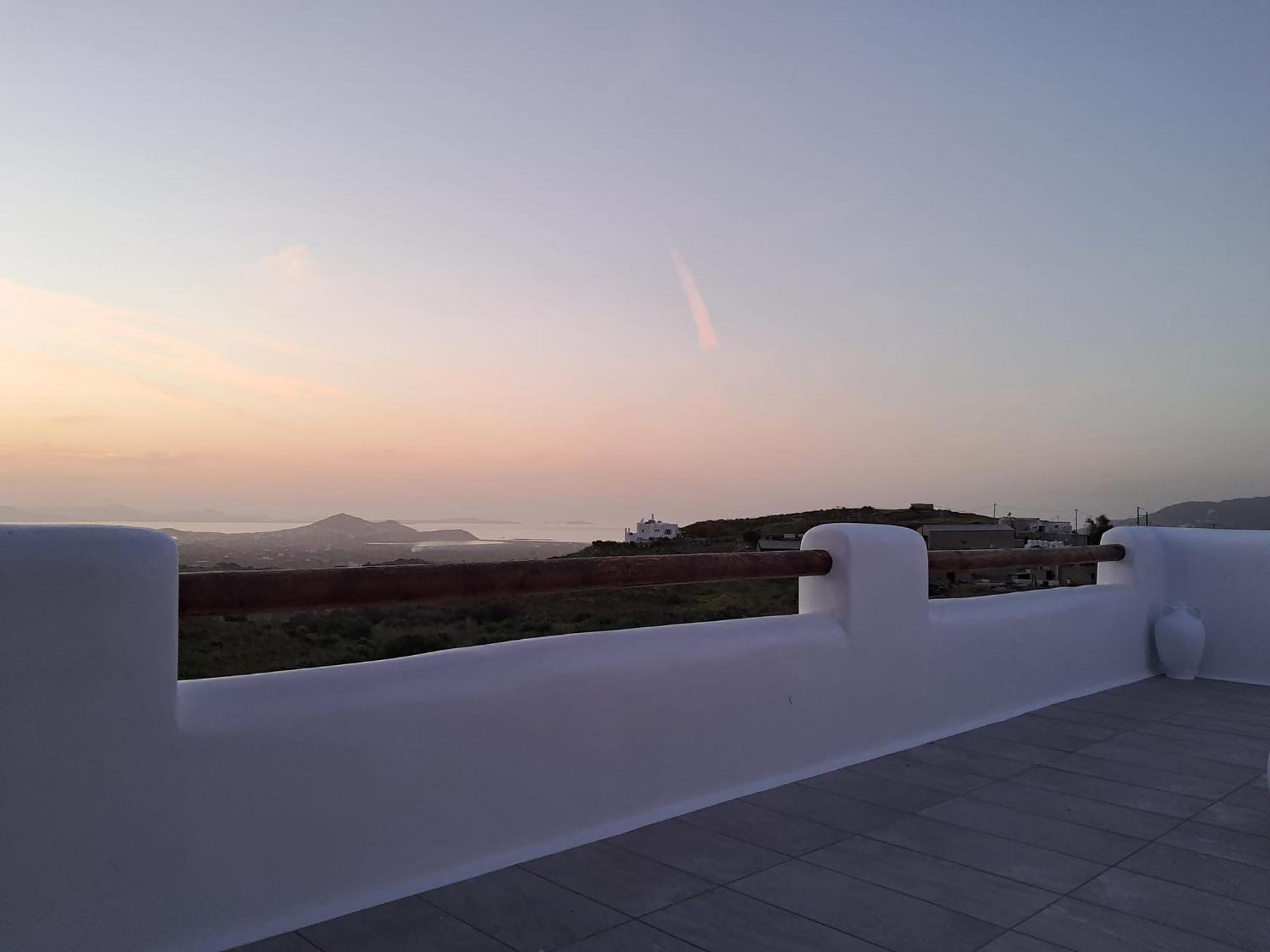 Ariadne'S Crown Luxury Suites With Private Pool Vivlos Екстер'єр фото