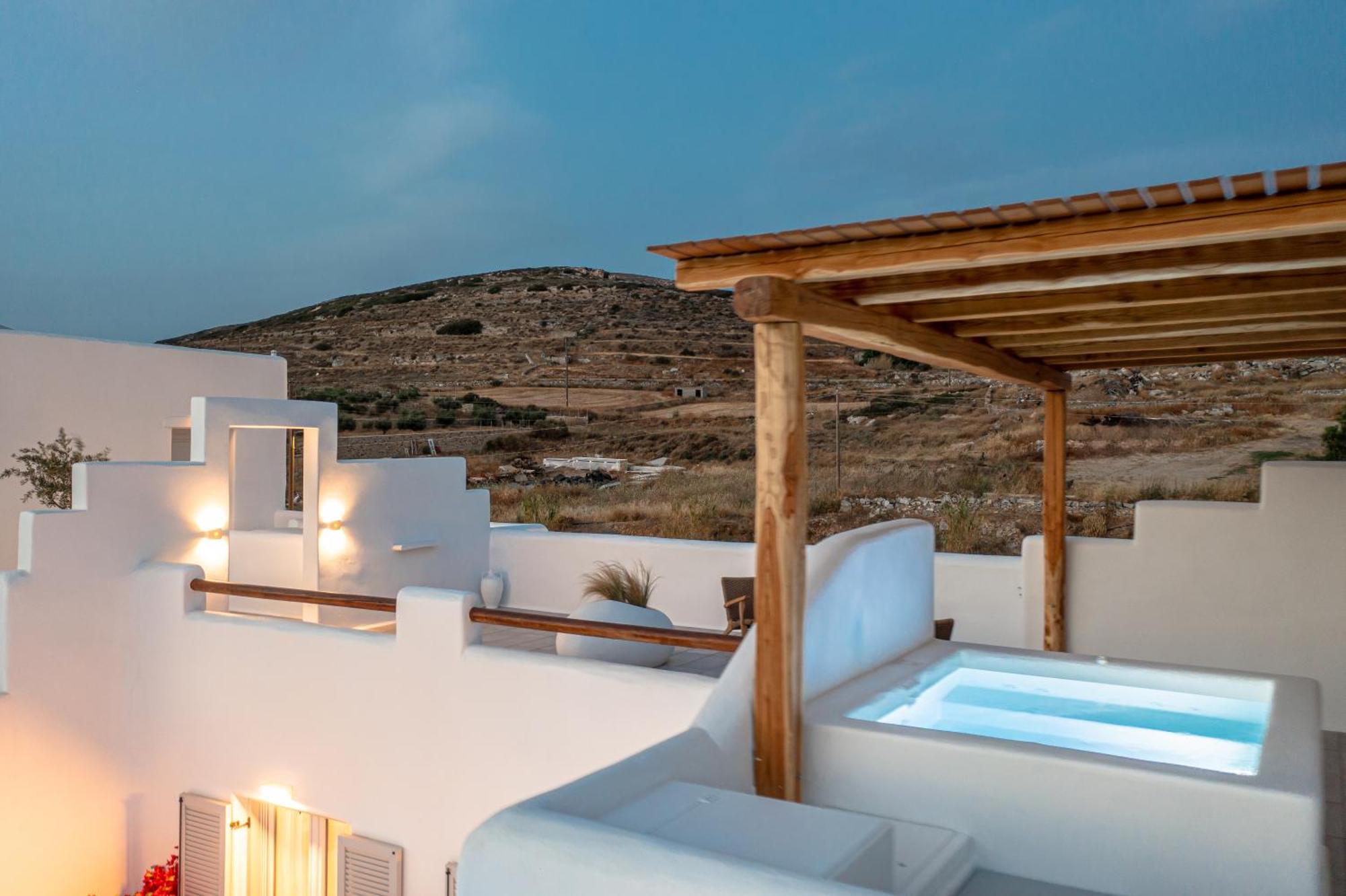 Ariadne'S Crown Luxury Suites With Private Pool Vivlos Екстер'єр фото